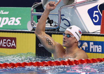 Morozov, Hosszu shine on first day at Doha World Cup