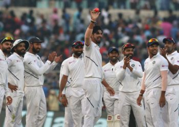 Day I: Ishant on fire with pink ball as India dominate Bangladesh