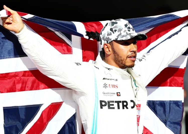 Hamilton wins sixth Formula One world title