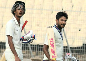 Majumdar leads Bengal recovery with unbeaten 94 vs Delhi