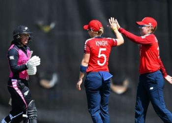 England and South Africa storm to warm-up wins while waterlogged outfield prevents play in Brisbane