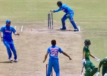 India hammer Pakistan by 10 wickets to storm into U19 final