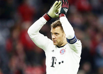 Neuer signs a new three-year deal with Bayern Munich
