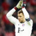 Neuer signs a new three-year deal with Bayern Munich