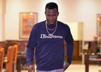 Former Windies skipper Sammy alleges racism in IPL