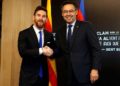 Barcelona president Bartomeu hopes Messi will stay back