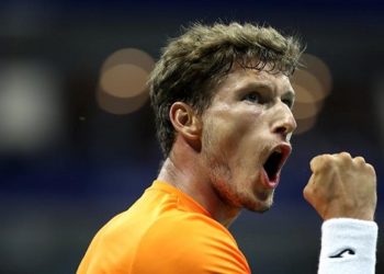 US Open: Carreno Busta beats Shapovalov to advance into semis