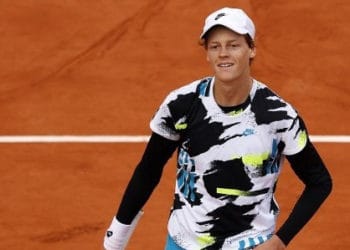 Sinner beats Zverev to become youngest Grand Slam quarterfinalist