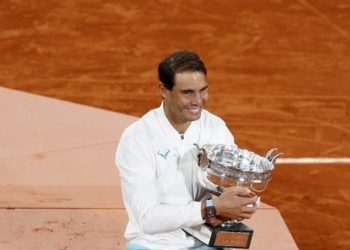 Spaniard crushes world No.1 Djokovic in Paris to secure his 13th Roland-Garros trophy