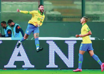 Neymar hat-trick takes him closer to Pele’s all-time goals tally