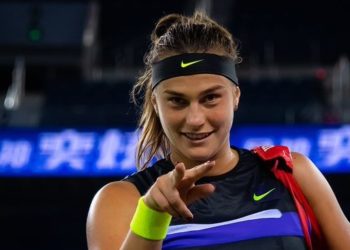 Sabalenka overcomes Gauff to reach quarterfinals