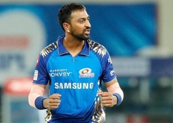 Indian cricketer Krunal Pandya stopped with gold watches