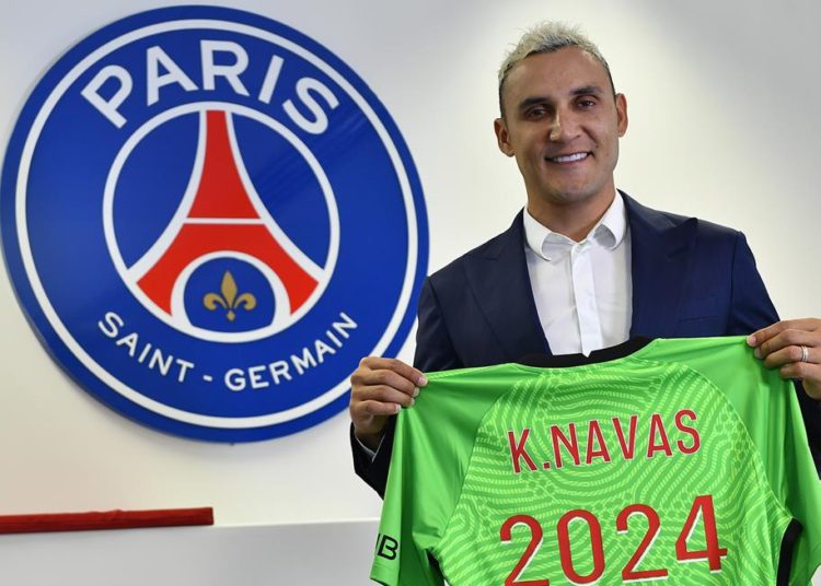 Navas extends contract with PSG until 2024
