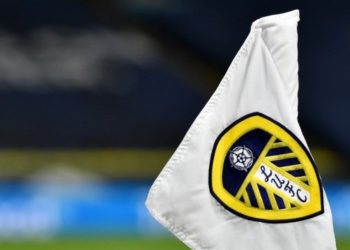 Leeds shock runaway leaders Man City 2-1