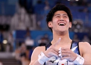 Japan’s Hashimoto becomes youngest ever men’s all-around champion