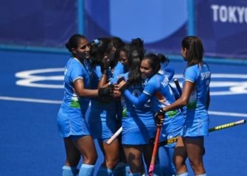 Indian women lose 1-2 to Argentina in hockey semifinal