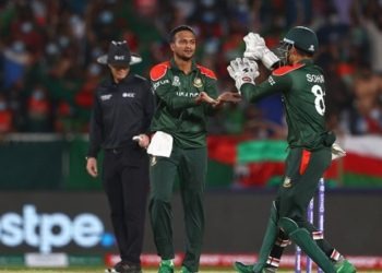 Bangladesh remain contention for Super 12 berth with 26 runs win over Oman