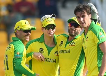 T20 WC: Australia open campaign with 5-wicket win over South Africa