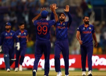 India beat Afghanistan to keep semifinal hopes alive