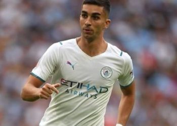 Torres joins Barcelona from Manchester City