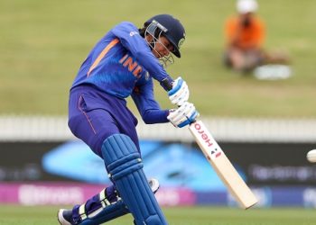 ICC World Cup: Mandhana, Kaur set up India win with stylish tons