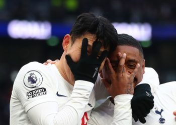 Spurs beat Newcastle to move into top four