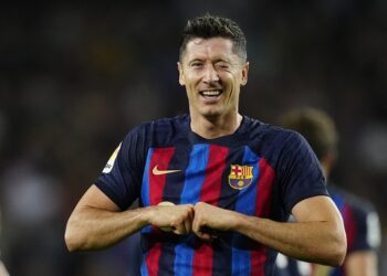 La Liga: Barcelona beat Villarreal 3-0 win