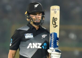 New Zealand adds Chapman to squad for ODI series against Pakistan