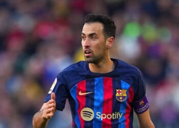 Barcelona star Busquets to leave club