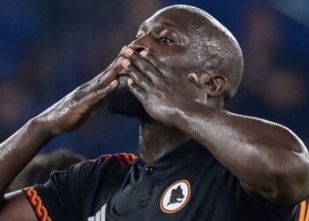 Lukaku fires Roma to win second match of Serie A season