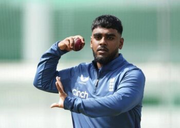 Ahmed named as Carse’s replacement in England’s Champions Trophy squad