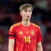 Defender Huijsen, 19, earns first Spain call-up