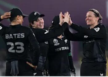 New Zealand beat Bangladesh by 100 runs
