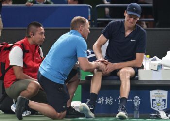 Sinner retires in agony as Griekspoor advances in Shanghai