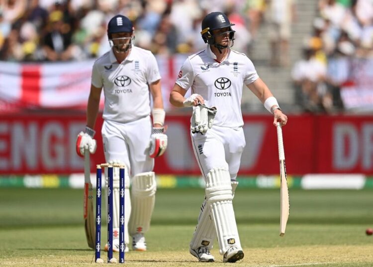 Snicko controversy reignites Ashes tensions after Smith dismissal