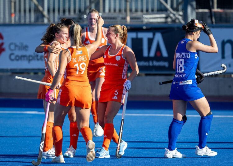 Netherlands thrash Japan 8-0