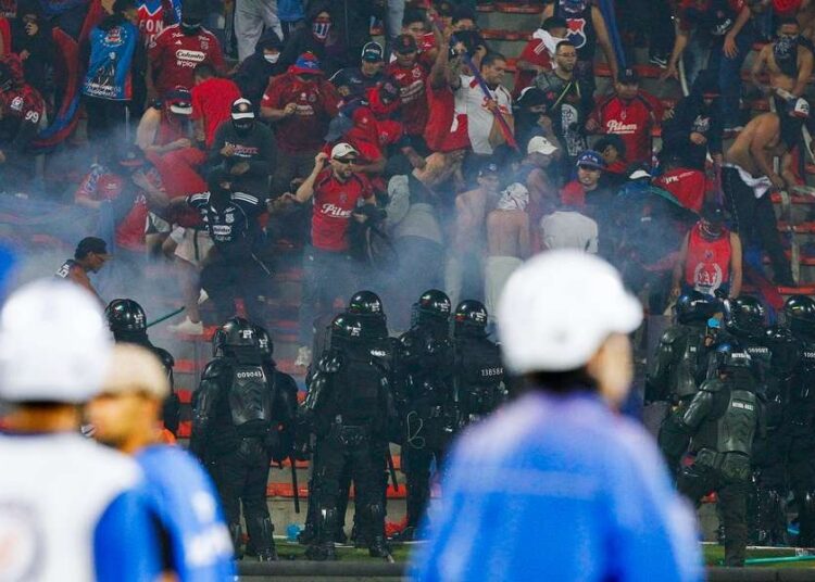 Medellín Mayor vows crackdown after violence mars Copa Colombia Final