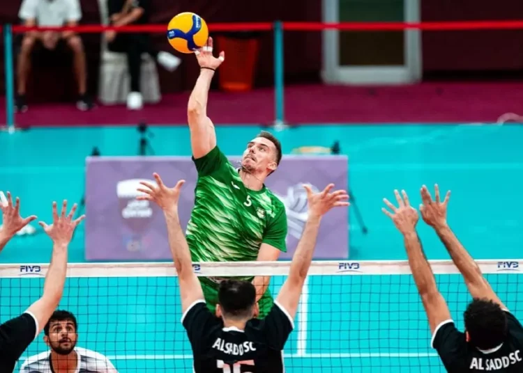 Qatar SC sweep Tadjenanet to seal second place in Group A at the 44th Arab Club Volleyball Championship.