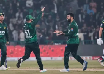 Pakistan thrash Australia by 90 runs to clinch T20I series