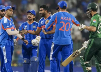 India hammer Pakistan to reach Super Eights at T20 World Cup