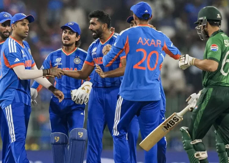 India hammer Pakistan to reach Super Eights at T20 World Cup