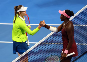 Mboko stuns Rybakina to close in on top 10 debut