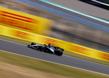 Piastri tops Friday practice at Japanese Grand Prix