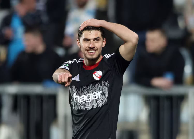 Ligue 1 top scorer Panichelli suffers knee injury on Argentina duty