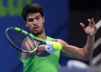 Alcaraz defends unbeaten start as Sabalenka eyes rebound at Indian Wells