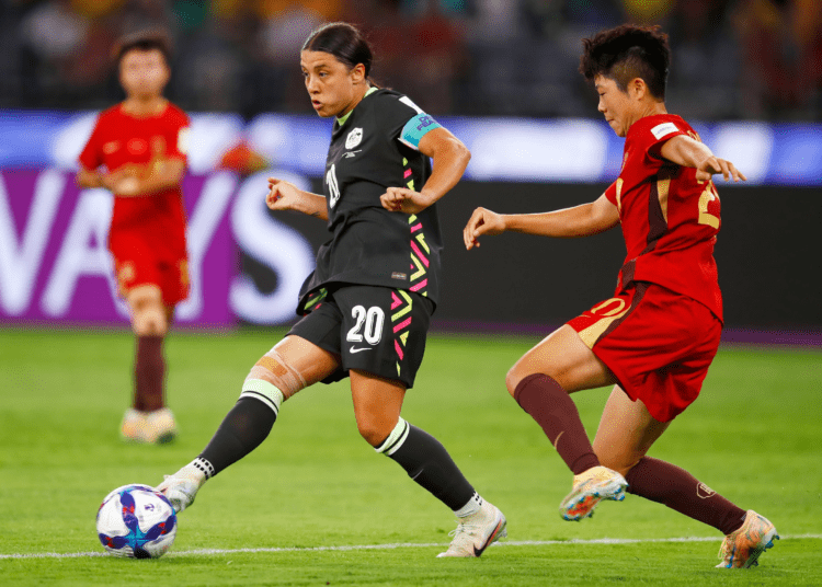 Kerr helps Australia secure 2-1 win over China; advance into final