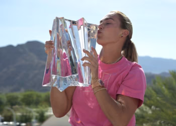 Sabalenka fights back to win Indian Wells title