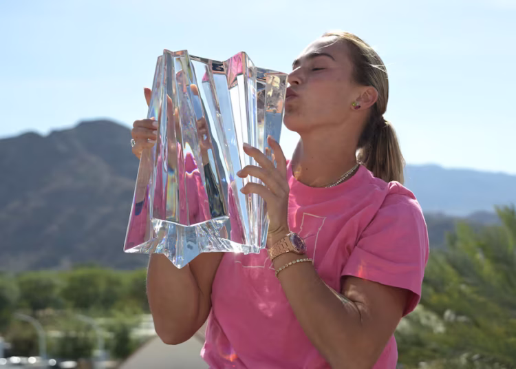 Sabalenka fights back to win Indian Wells title