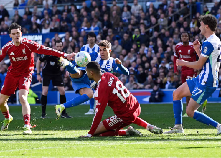 Welbeck double lifts Brighton to win over Liverpool