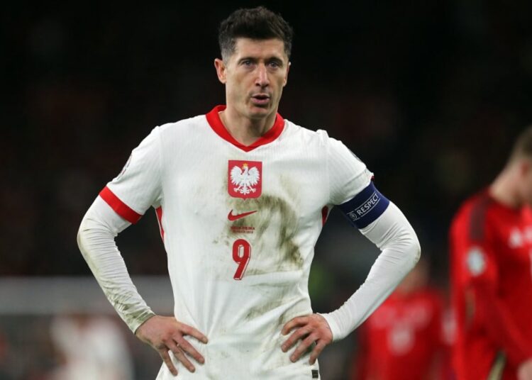 Lewandowski hints at international retirement after World Cup heartbreak